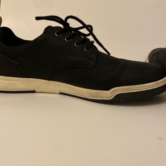 Materials:sole Rubber - Picture 2 of 4